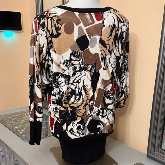 Joseph A Large Floral Button Cardigan Sweater Black, Brown, White, Red - Picture 4 of 7